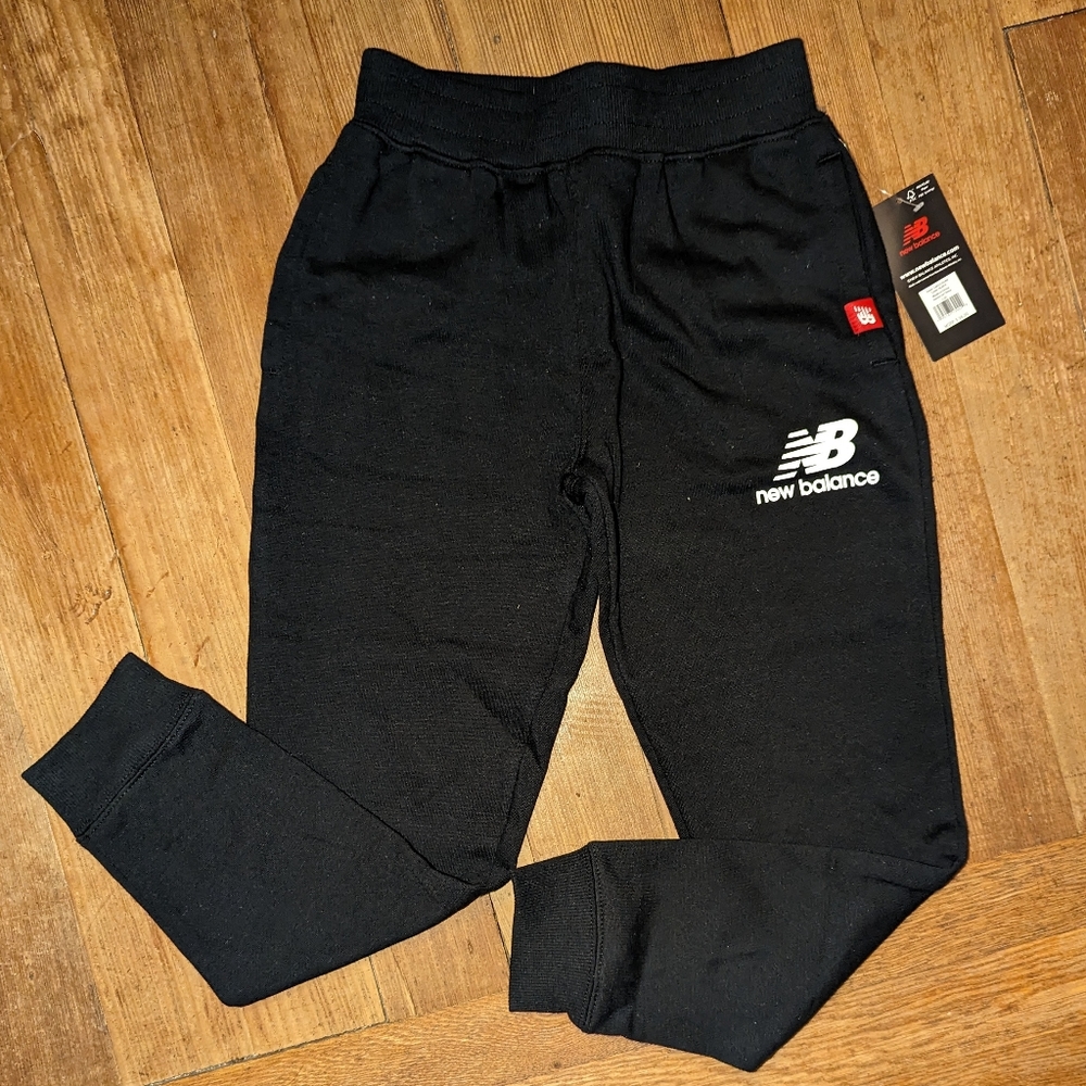 NWT boys small 8 New Balance fleece jogger pants S